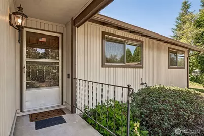 5604 18th Court NE, Olympia, WA 98516 - Photo 2