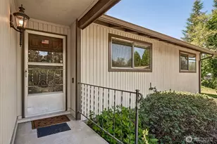5604 18th Ct NE, Olympia, WA 98516 - Photo 2
