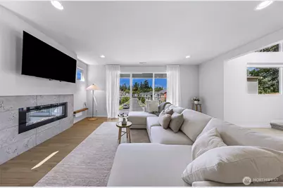 22425 69th Place W, Mountlake Terrace, WA 98155 - Photo 6