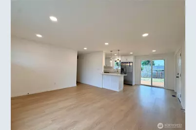 1109 27th Street SE, Auburn, WA 98002 - Photo 4