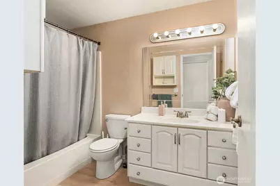 3009 3rd Avenue W #6, Seattle, WA 98119 - Photo 12