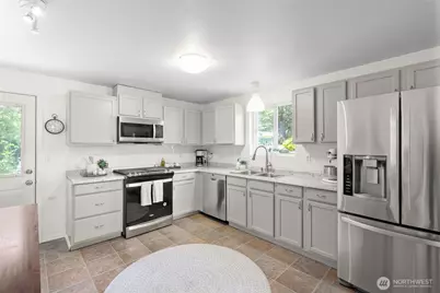 2375 Nicholas Drive, Ferndale, WA 98248 - Photo 10