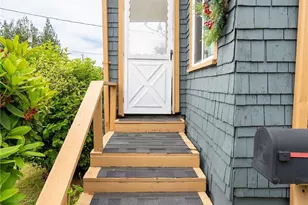 1604 W 1st St, Aberdeen, WA 98520 - Photo 2
