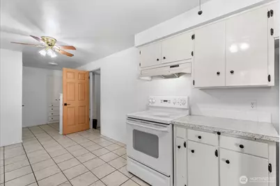1718 G Street SE, Auburn, WA 98002 - Photo 22