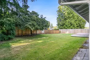 9220 NE 191st St, Bothell, WA 98011 - Photo 30