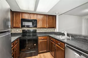 709 143rd Ave NE, Bellevue, WA 98007 - Photo 6