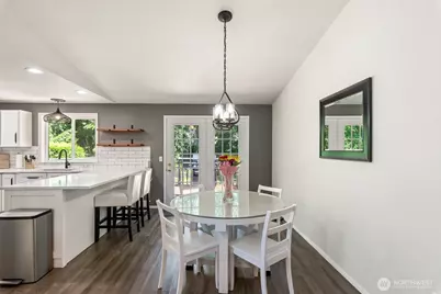 2901 Club Court #315, Mount Vernon, WA 98273 - Photo 8
