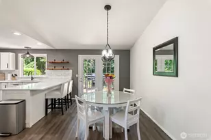 2901 Club Ct, Mount Vernon, WA 98273 - Photo 8