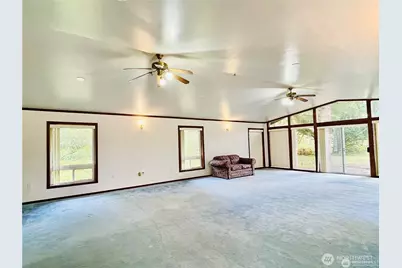 15407 264th Street E, Graham, WA 98338 - Photo 6