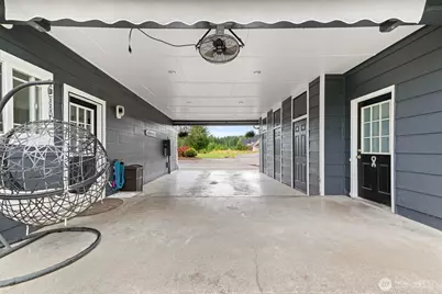 20215 189th Avenue Ct E, Orting, WA 98360 - Photo 36