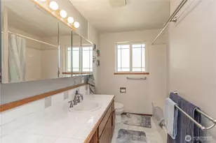 19613 Filbert Dr, Bothell, WA 98012 - Photo 16