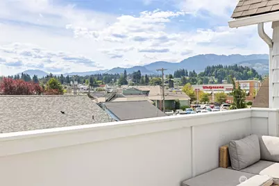 916 Georgiana Street, Port Angeles, WA 98362 - Photo 14