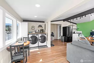 916 Georgiana St, Port Angeles, WA 98362 - Photo 2