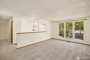 2023 228th Pl NE, Sammamish, WA 98074 - Photo 10