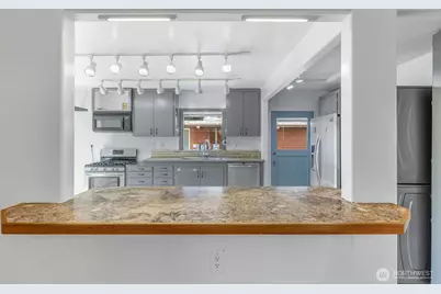 2205 Columbia Ave, Everett, Wa, Everett, WA 98203 - Photo 10