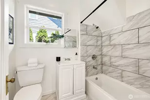 4318 1st Ave NE, Seattle, WA 98105 - Photo 14