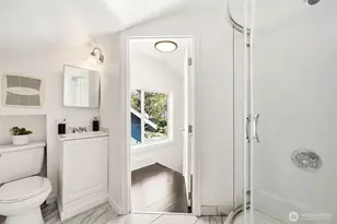 4318 1st Ave NE, Seattle, WA 98105 - Photo 20