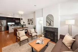4917 39th Ave S, Seattle, WA 98118 - Photo 2