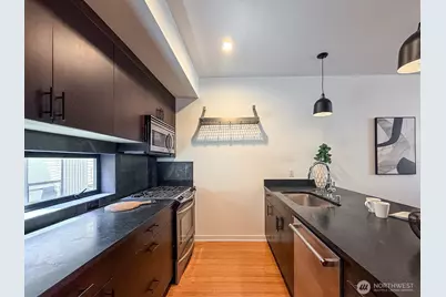 4917 39th Avenue S, Seattle, WA 98118 - Photo 6