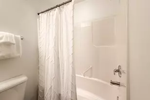 4917 39th Ave S, Seattle, WA 98118 - Photo 28
