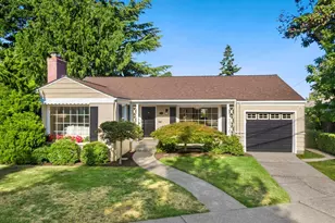 3610 W Viewmont Wy W, Seattle, WA 98199 - Photo 2