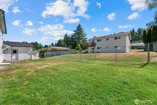 11235 NE 146th St, Kirkland, WA 98034 - Photo 28