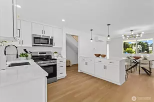 11235 NE 146th St, Kirkland, WA 98034 - Photo 14