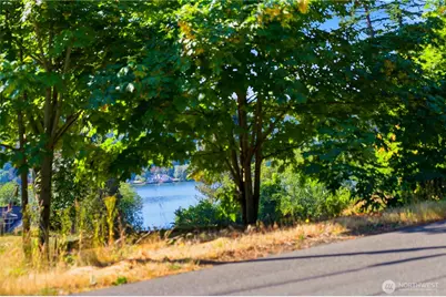 4844 W Sherman Heights Road, Bremerton, WA 98312 - Photo 30