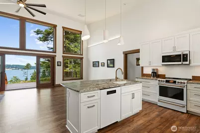 612 Maple Heights Road, Camano Island, WA 98282 - Photo 14