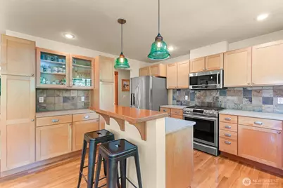 4821 Lookout Avenue, Bellingham, WA 98229 - Photo 6