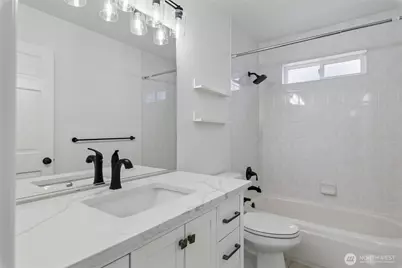 11870 SE 5th Street, Bellevue, WA 98005 - Photo 10