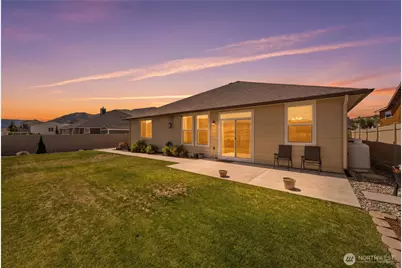472 Sunny Brooke Lane, Chelan, WA 98816 - Photo 16