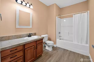 14915 38th Dr SE, Bothell, WA 98012 - Photo 16