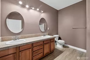 14915 38th Dr SE, Bothell, WA 98012 - Photo 12