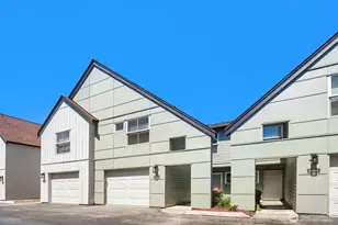 6628 S 238th Pl, Kent, WA 98032 - Photo 2
