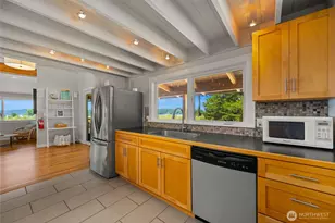 44 Lopez Wy, Decatur Island, WA 98221 - Photo 6