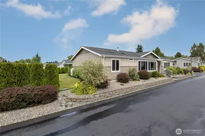 4278 Lakeview Lane SE, Lacey, WA 98503 - Photo 2