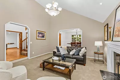 20026 190th Avenue NE, Woodinville, WA 98077 - Photo 4