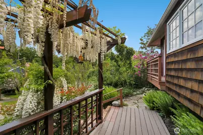 4229 46th Avenue S, Seattle, WA 98118 - Photo 32