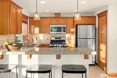 3670 Dayton Avenue N #B, Seattle, WA 98103 - Photo 10