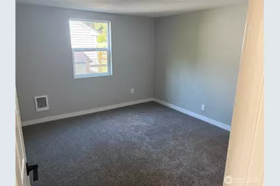 1040 W Shady Lane #WA, Oak Harbor, WA 98277 - Photo 12