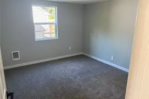 1040 W Shady Ln, Oak Harbor, WA 98277 - Photo 12