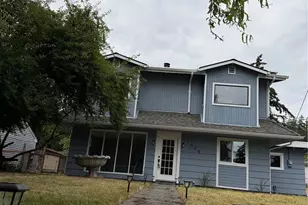 1040 W Shady Ln, Oak Harbor, WA 98277 - Photo 2