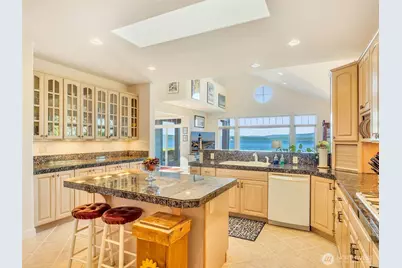 18114 Sandridge Road, Long Beach, WA 98631 - Photo 8