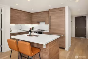 588 Bell St, Seattle, WA 98121 - Photo 4