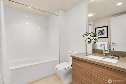 588 Bell Street #3201S, Seattle, WA 98121 - Photo 12