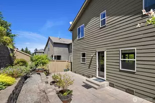 9121 Jacobia Ave SE, Snoqualmie, WA 98065 - Photo 30