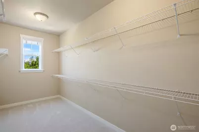 9121 Jacobia Avenue SE, Snoqualmie, WA 98065 - Photo 22