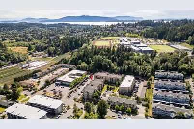 700 32nd Street #A302, Bellingham, WA 98225 - Photo 2