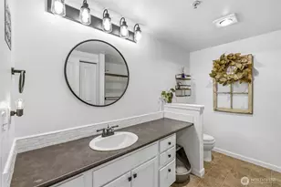 700 32nd St, Bellingham, WA 98225 - Photo 16